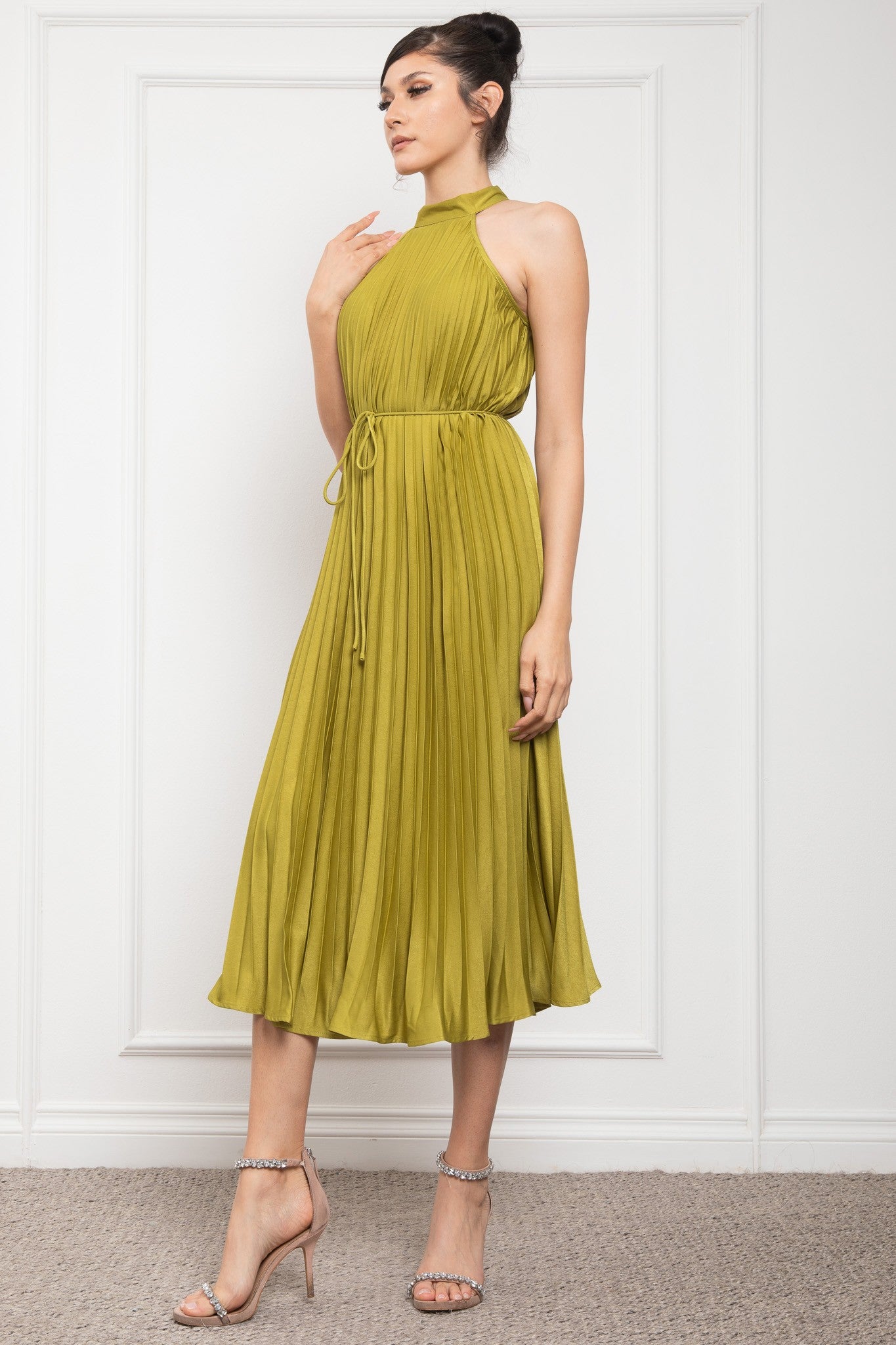 Pleated Halter Neck Midi Dress