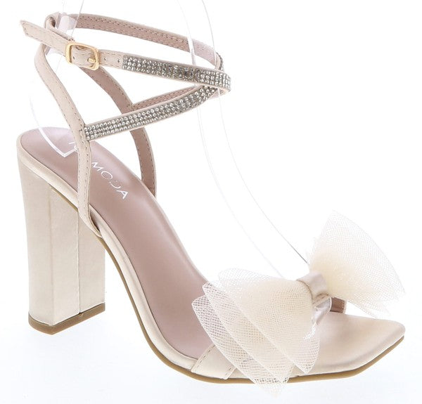 ANKLE STRAP BLOCK HEEL SANDAL WITH MESH BOW